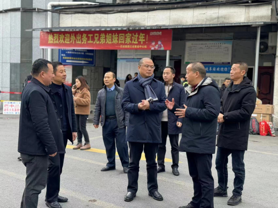 张云清检查.jpg